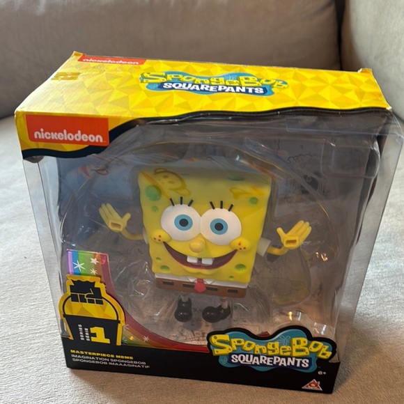 Nickelodeon SpongeBob SquarePants Action Figure - Yellow and Brown - Picture 6 of 6